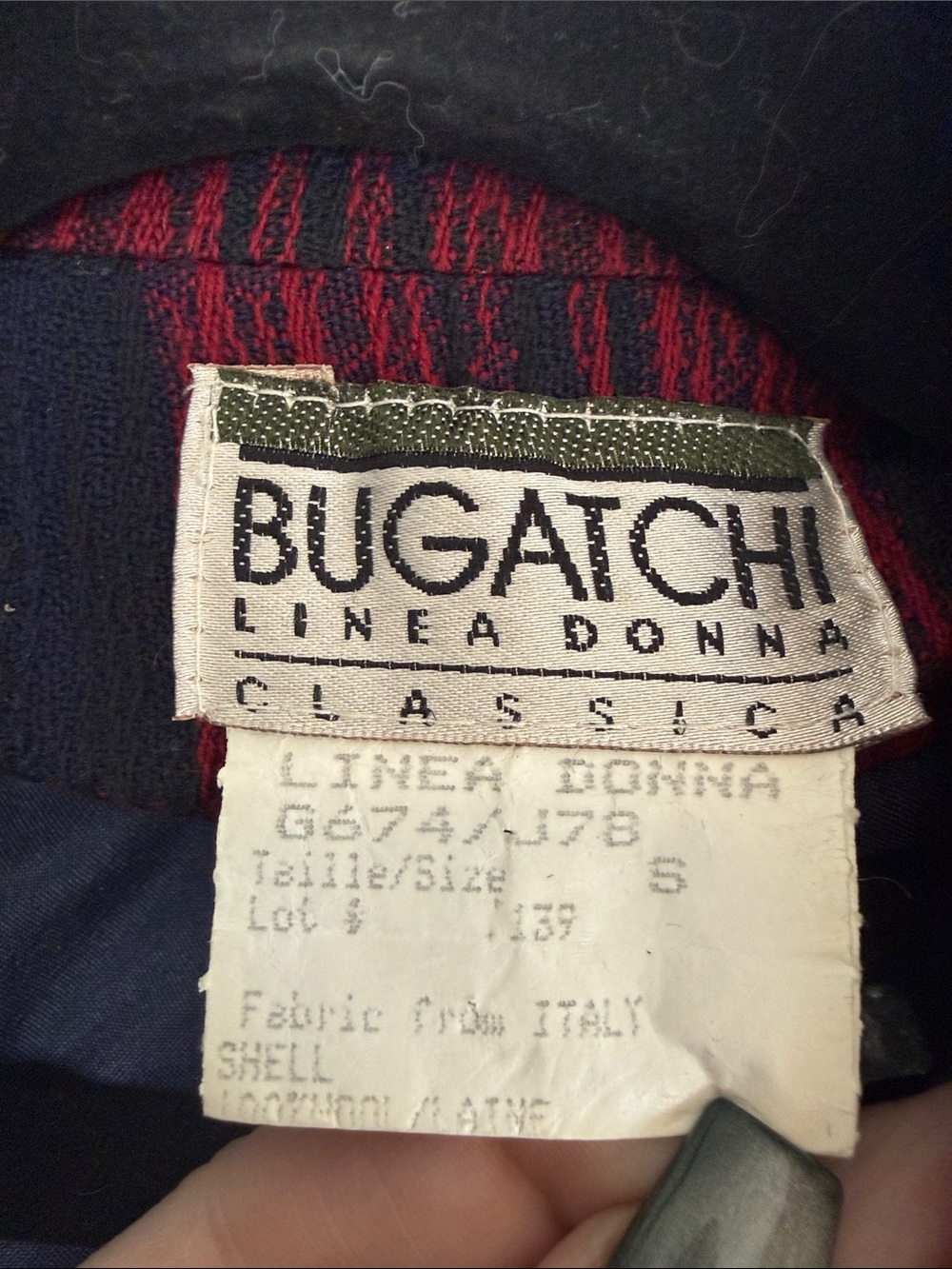 Vintage Bugatchi Power Plaid Blazer| Size 8 - Picture 5 of 6